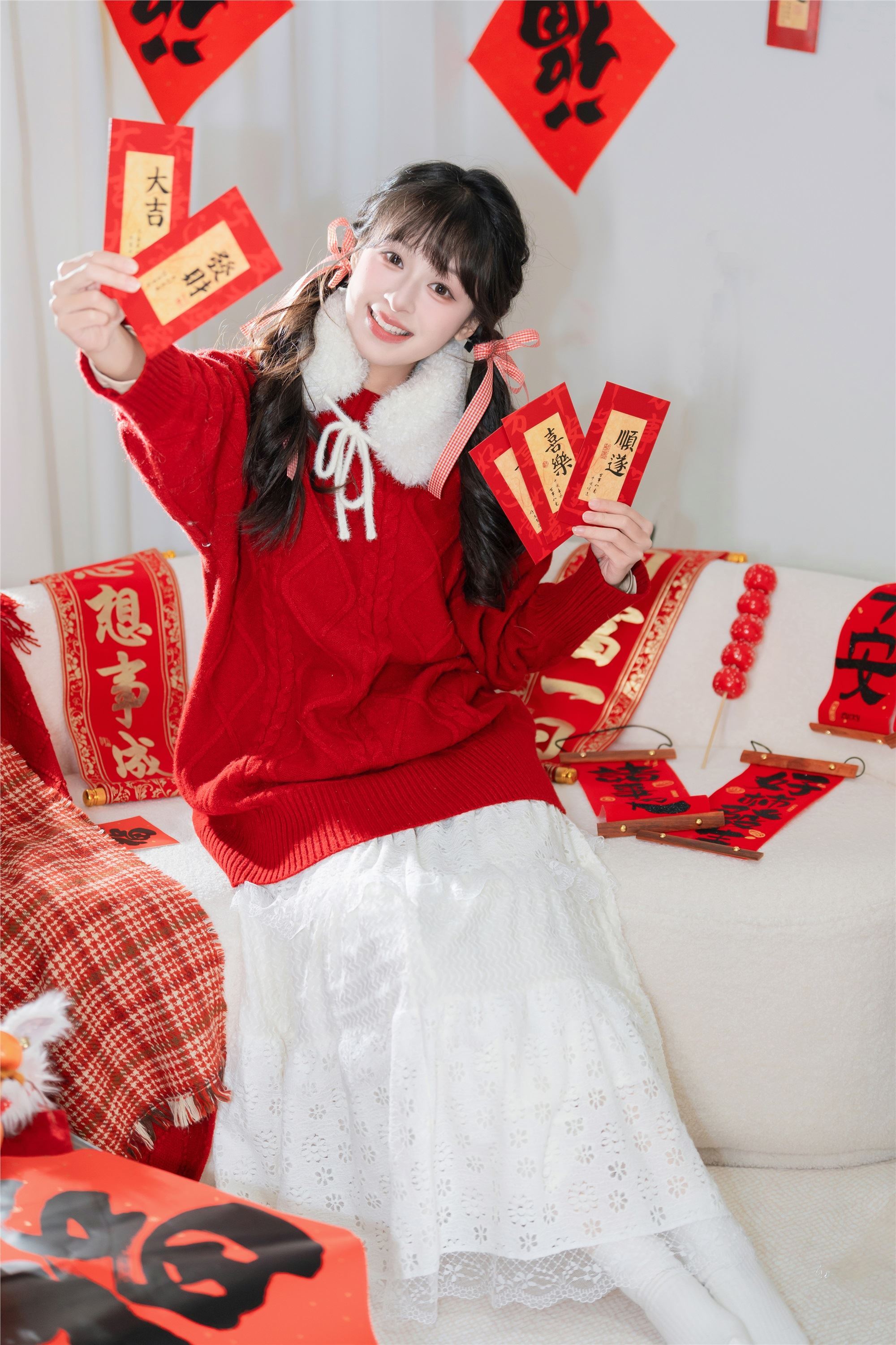 YITUYU艺图语 2025.01.14 居家新年照 夏芋小年